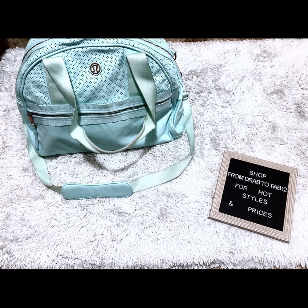 Lululemon duffle bag